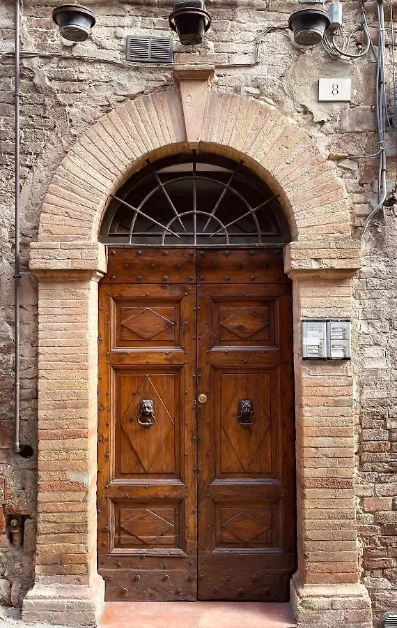 Una Perla In Pieno Centro Perugia 0*,  Italien